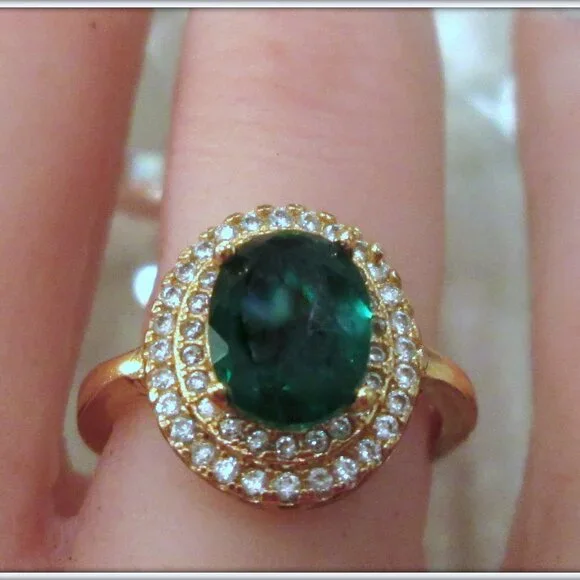 Emerald Ring Green Oval Cut Gem Engagement Halo Ring Moissanite Round size 9